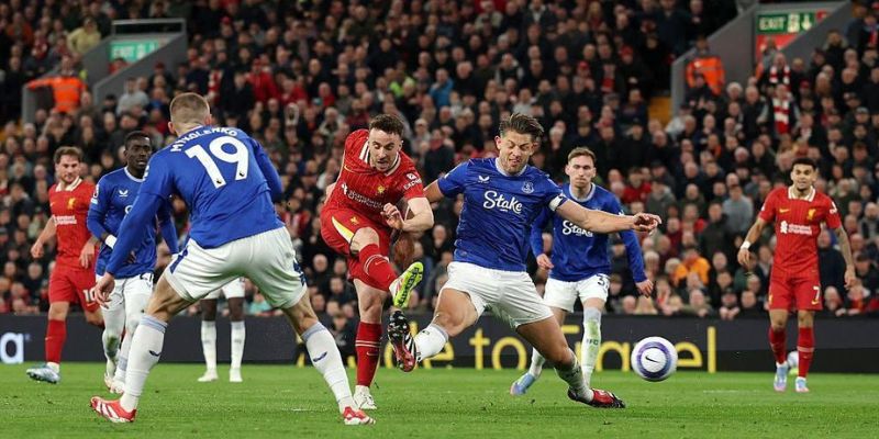 So sánh phong độ giữa Everton vs Liverpool